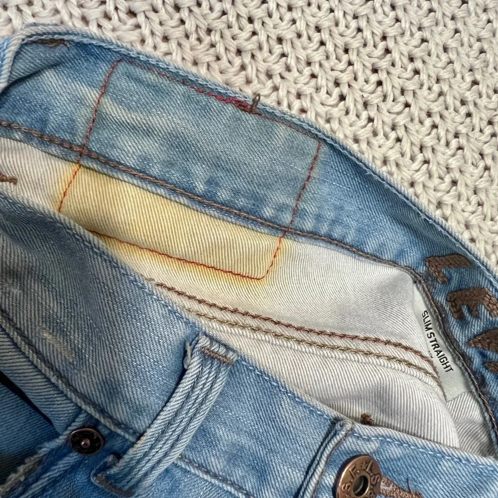 Levi's 514 Slim Straight‎ Jeans Mens 34x30 Light Blue Leather Patch
